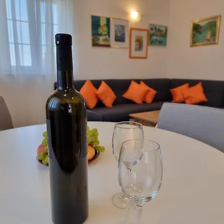 Apartment Igor *